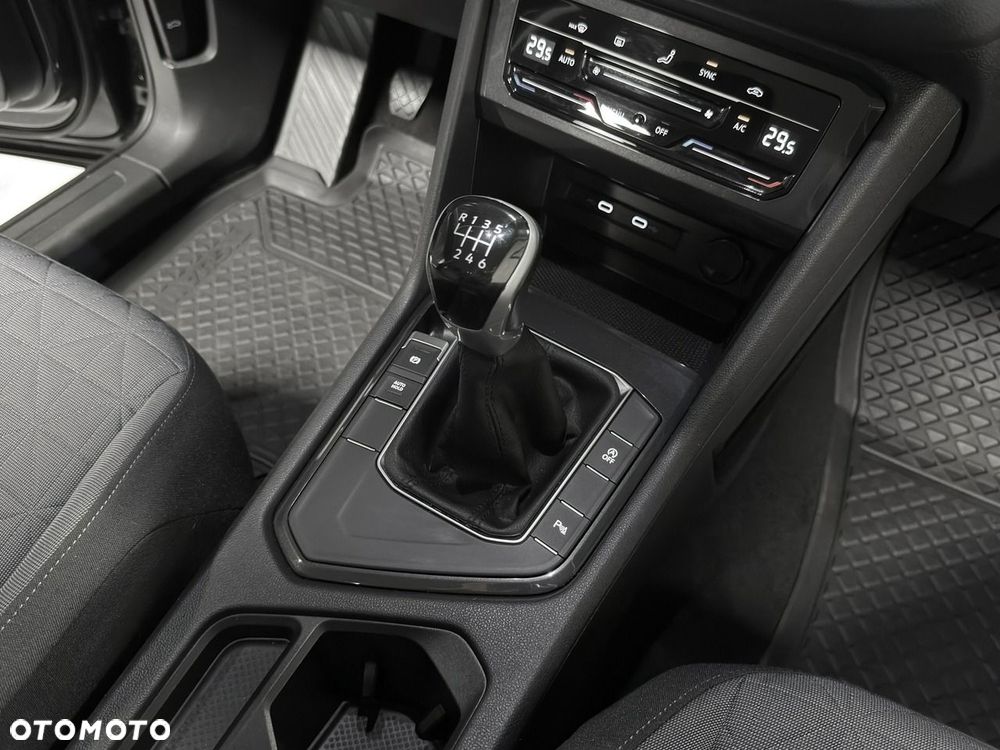 Volkswagen Tiguan 1.5 TSI EVO Life - 15
