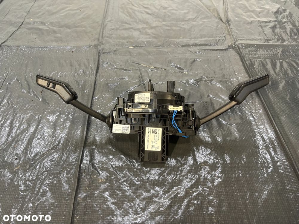 VW Skoda Audi Manetki przełączniki pod kierownicę 5Q1953507FL - 2