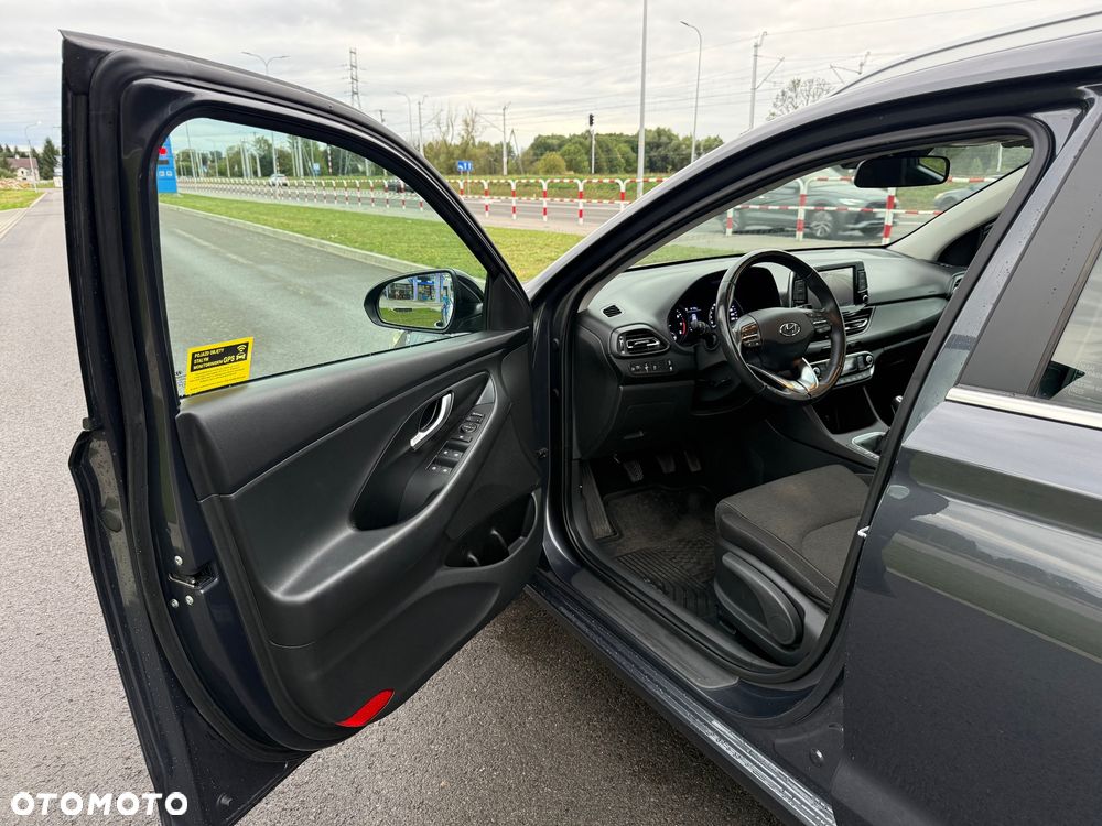 Hyundai i30 1.5 T-GDI 48V Smart - 7