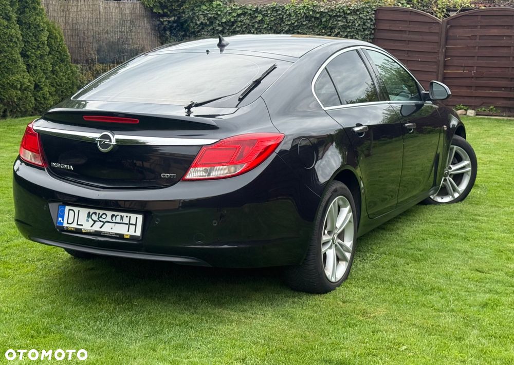 Opel Insignia 2.0 CDTI Design Edition - 3