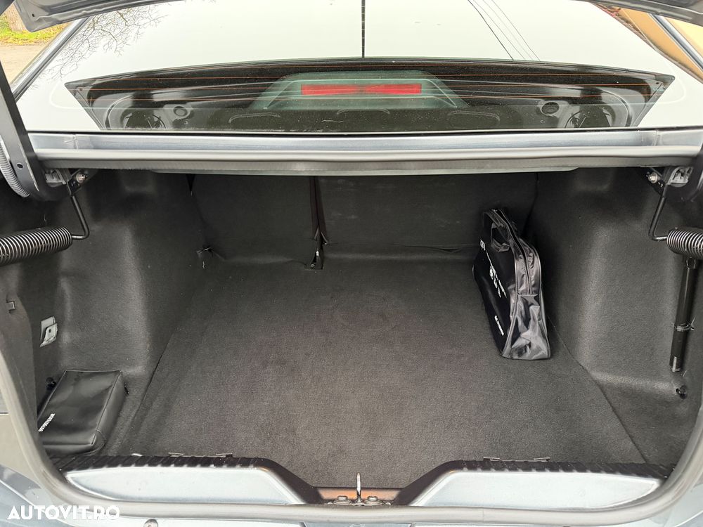 Dacia Logan ECO-G 100 MT6 Prestige+ - 6