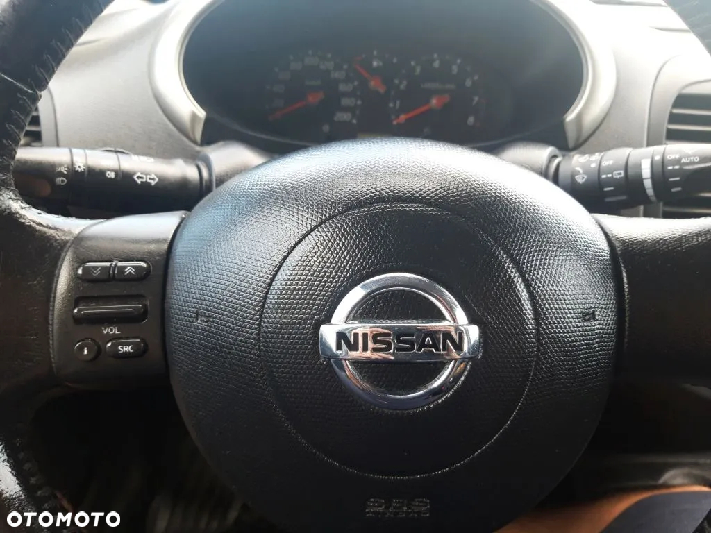Nissan Micra 1.4 Active Luxury - 17