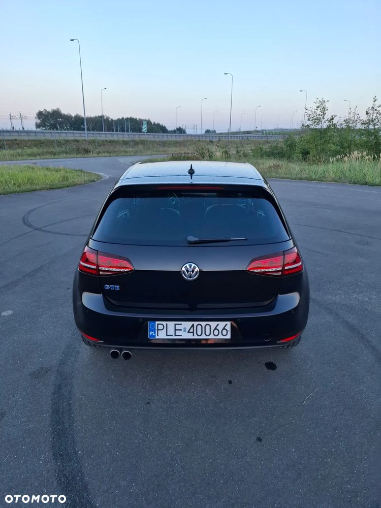 Volkswagen Golf 1.4 GTE Plug-In-Hybrid DSG - 7