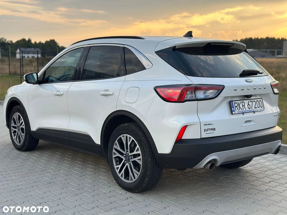 Ford Kuga - 8