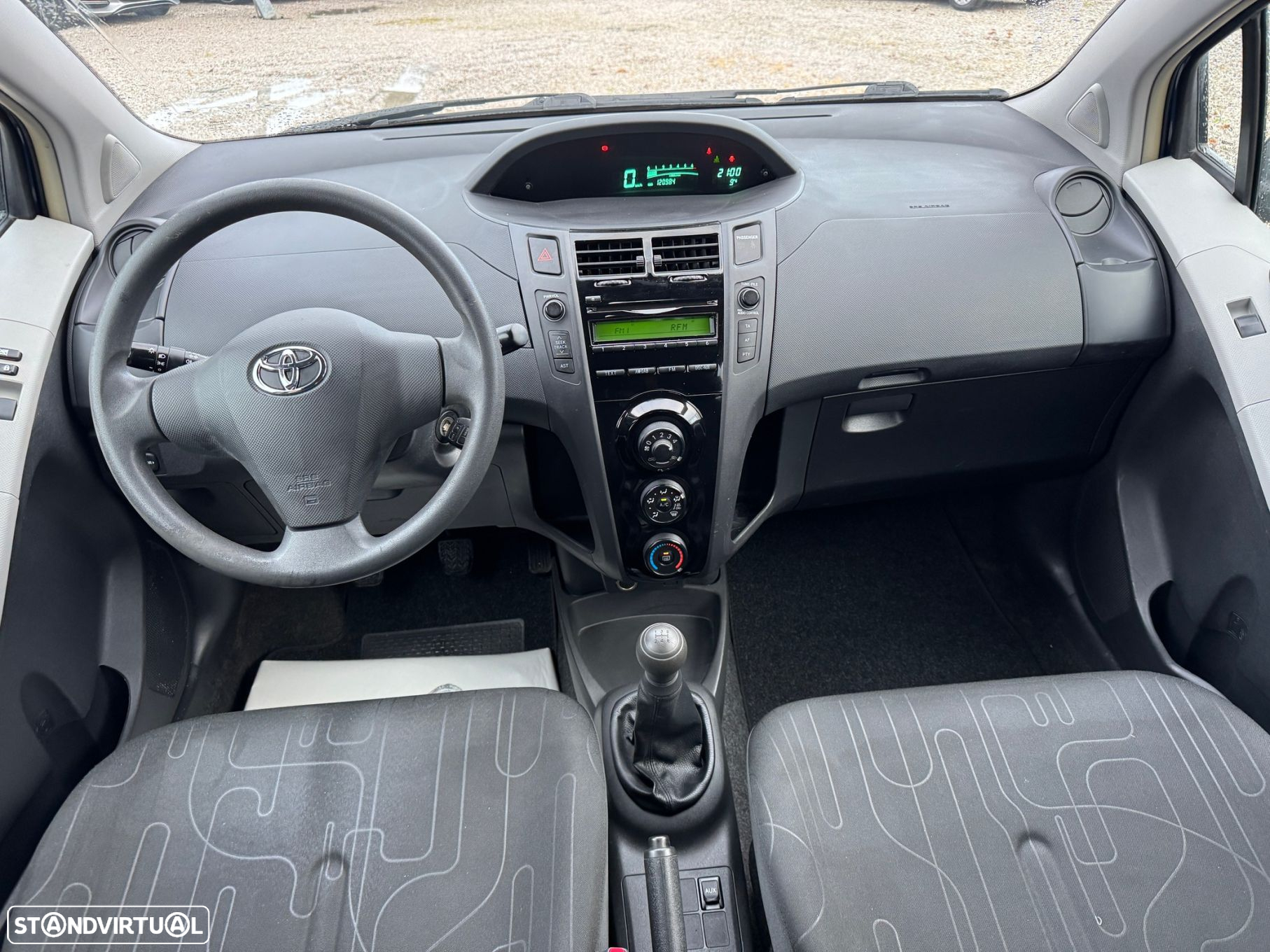 Toyota Yaris 1.0 VVT-i AC - 7