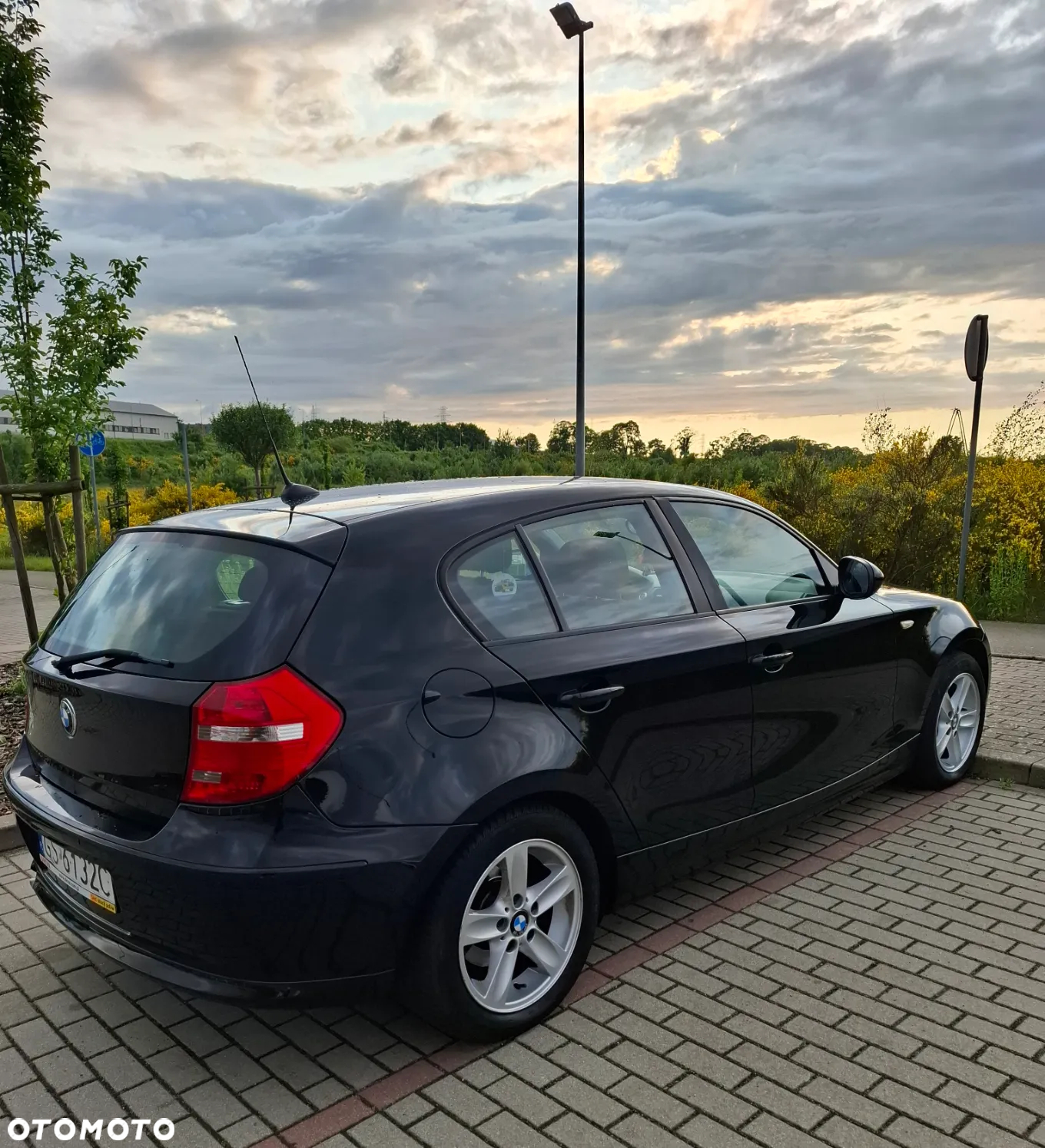 BMW Seria 1 116d - 4