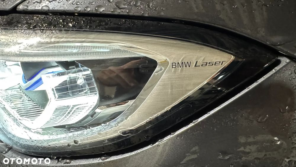 BMW Seria 3 330i xDrive M Sport sport - 34