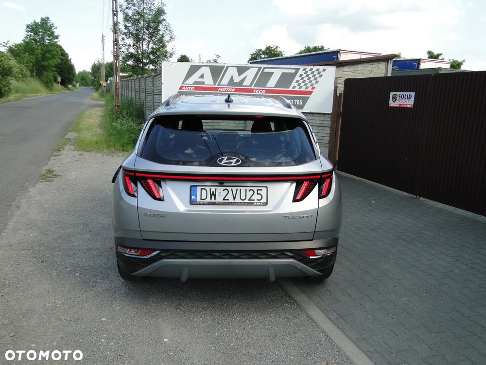 Hyundai Tucson 1.6 T-GDi Smart 2WD - 16