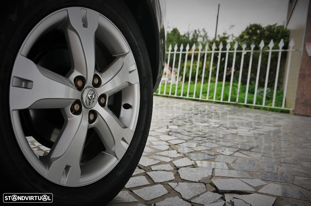 Toyota Urban Cruiser 1.4 D-4D High Pack - 37