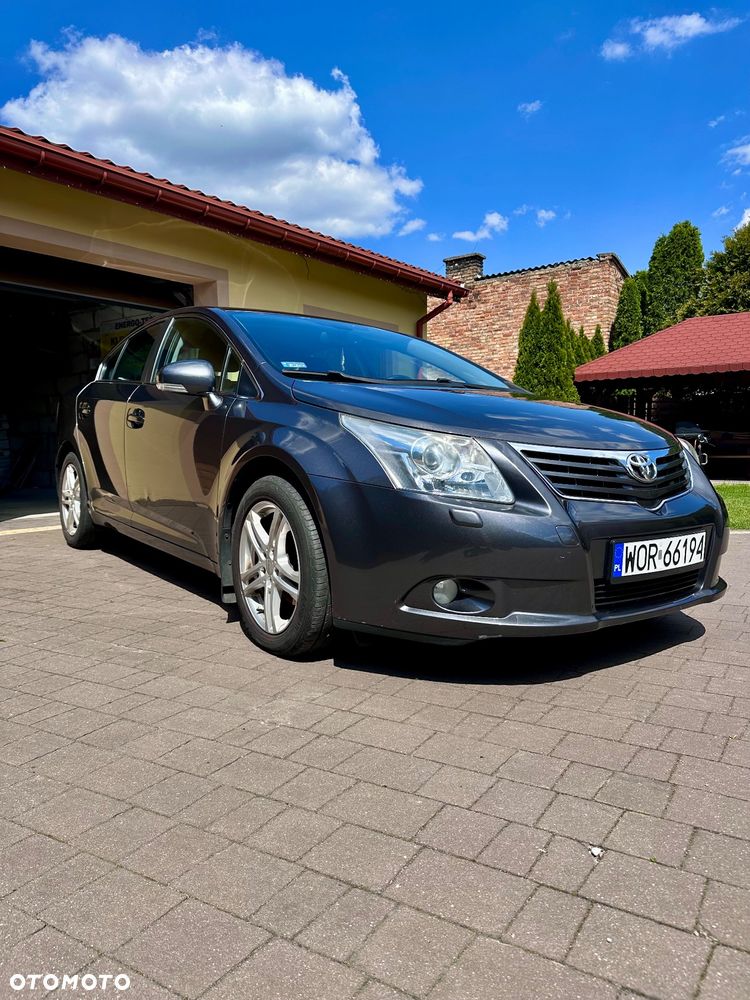 Toyota Avensis 1.8 Luna - 2
