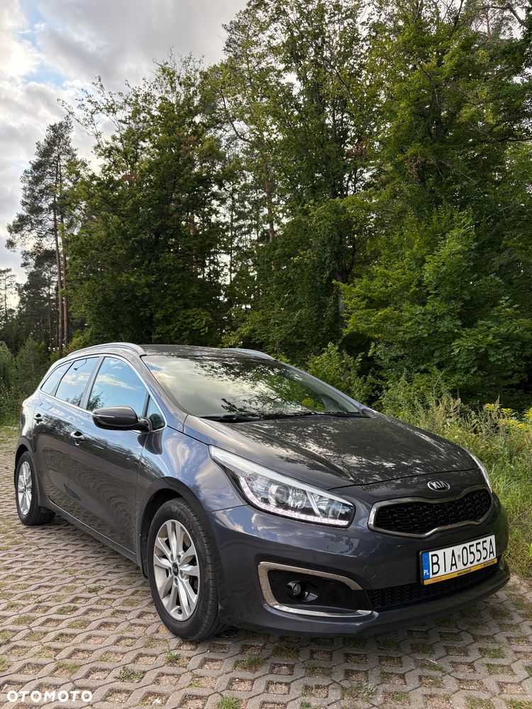 Kia Ceed 1.6 GDI L DCT - 2