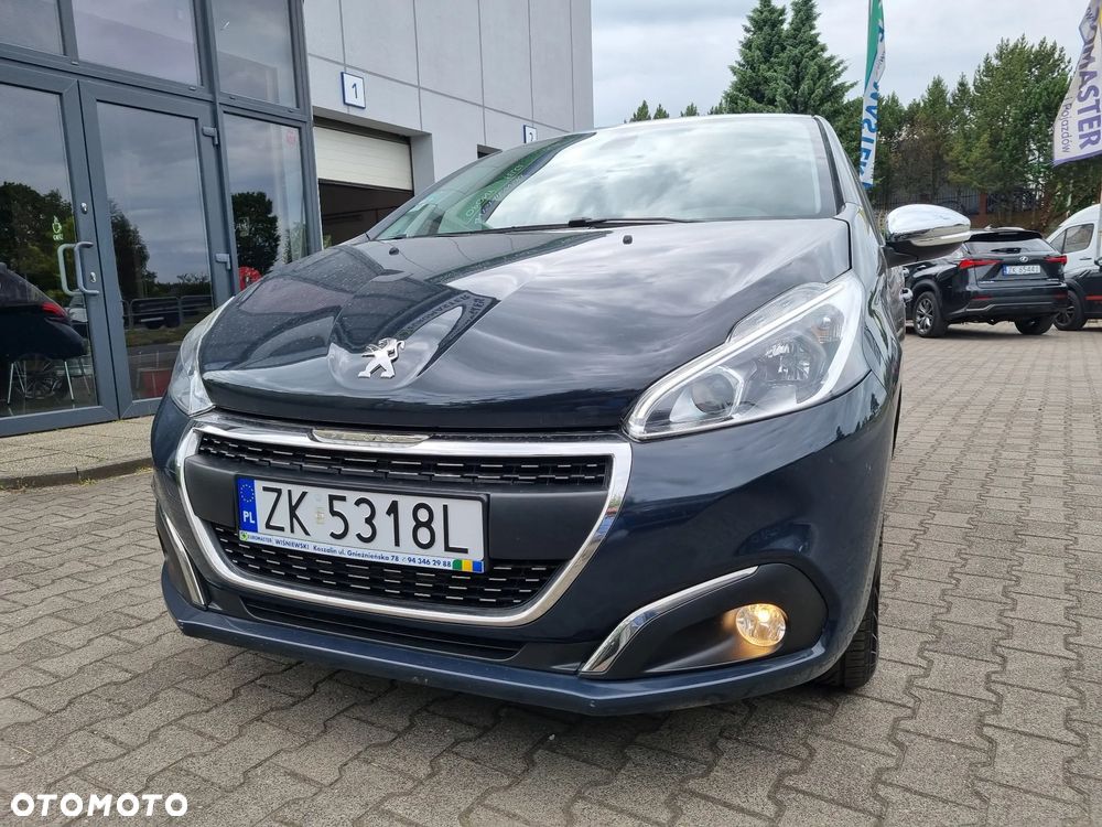 Peugeot 208 1.2 PureTech GPF Signature S&S - 2