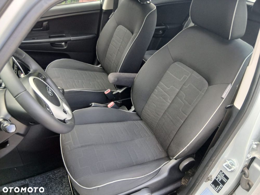 Kia Venga 1.4 CVVT Dream Team Edition - 19