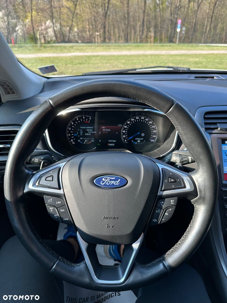 Ford Mondeo 2.0 TDCi Titanium PowerShift - 28