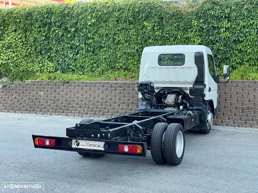 Mitsubishi Canter 3S13 - 4