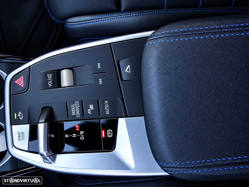 BMW iX2 xDrive30 Pack Desportivo M Pro - 18