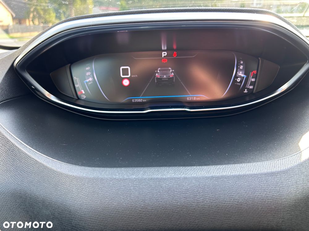 Peugeot 3008 1.2 PureTech Allure Pack S&S EAT8 - 21