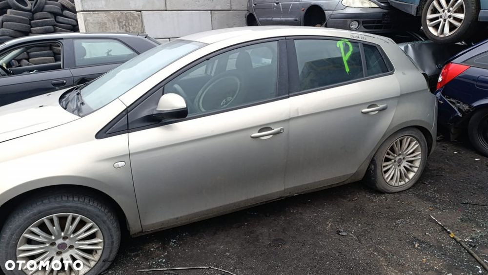 36278 Fiat Bravo 2 model od 07-10 silnik 1.9 JTD 120 km 192A8000 lakier 272 - 2