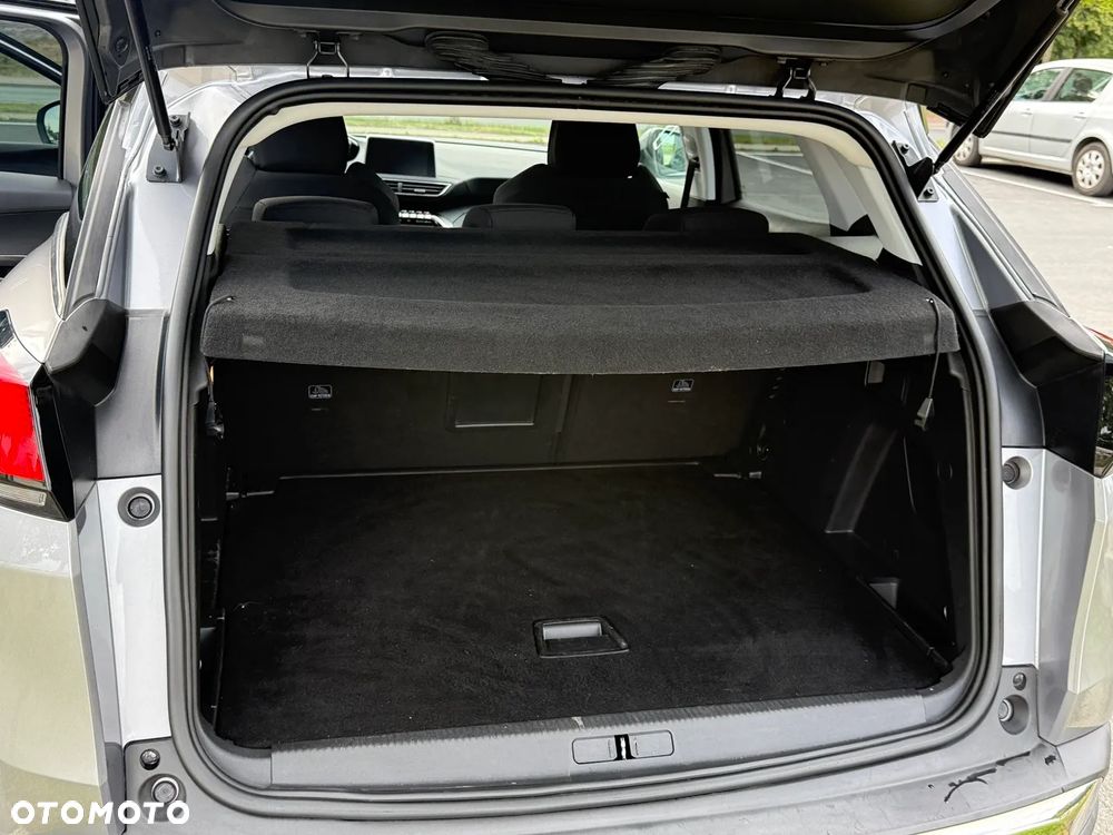 Peugeot 3008 PureTech 130 Stop & Start EAT6 Allure - 9