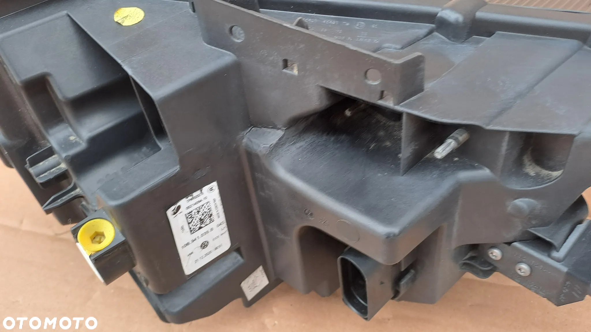 VW ID3 LEWA LAMPA FULL LED 10B941035B UŻYWANA - 8