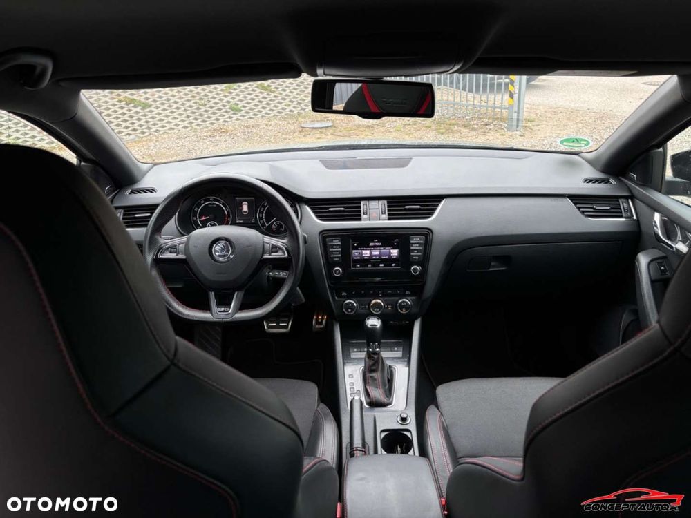 Skoda Octavia 2.0 TSI RS DSG - 21