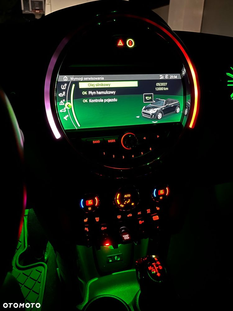 MINI Cooper S Sport-Aut - 30
