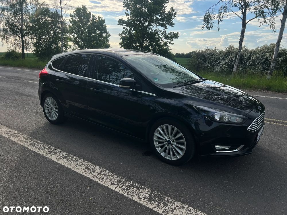 Ford Focus 1.5 EcoBoost STart-Stopp-System TITANIUM - 6