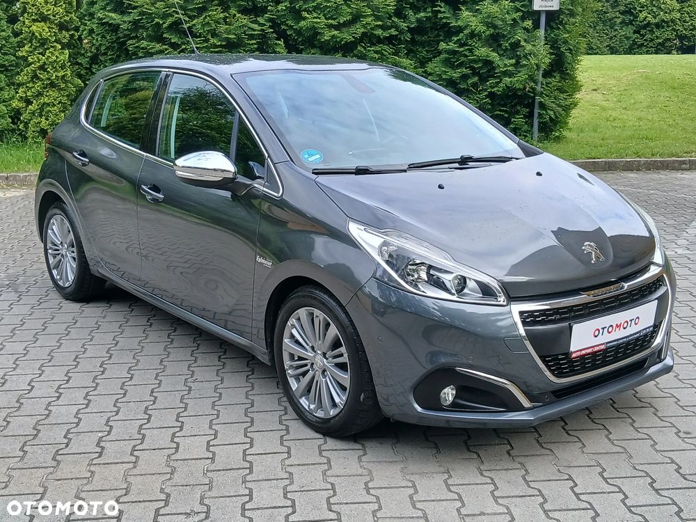 Peugeot 208 - 26