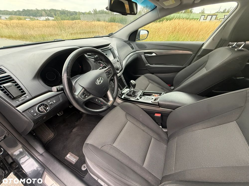 Hyundai i40 Kombi blue 1.7 CRDi Style - 9