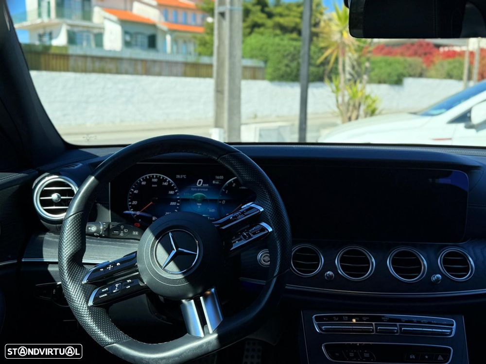Mercedes-Benz E 300 Bluetec Hybrid Avantgarde - 11