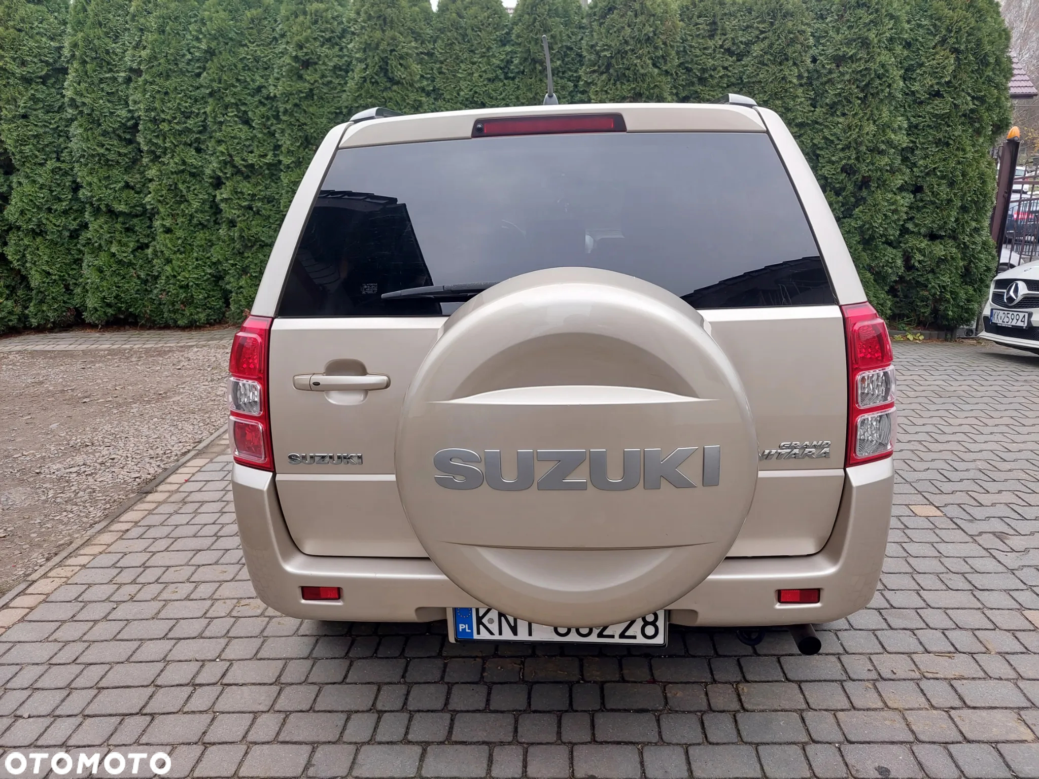 Suzuki Grand Vitara 2.4 Premium - 7