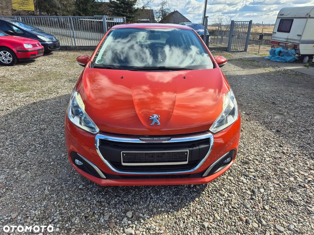 Peugeot 208 - 2