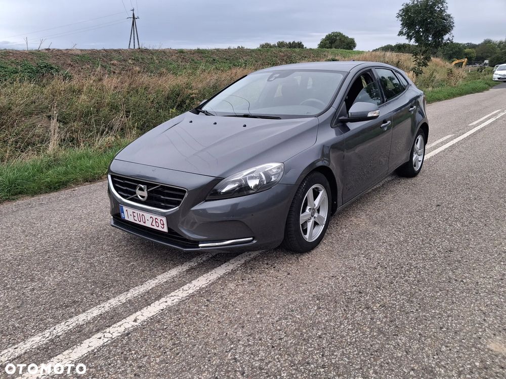 Volvo V40 D2 - 5