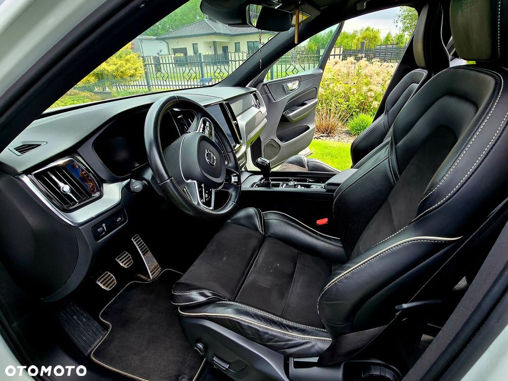 Volvo XC 60 D3 R-Design - 10