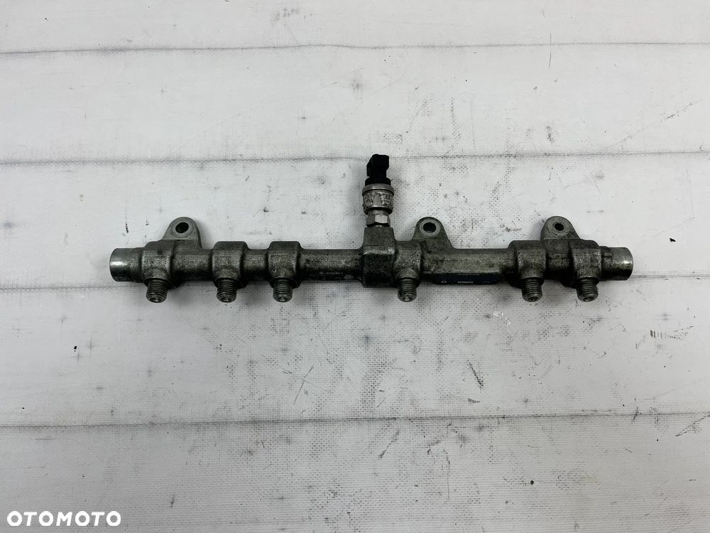 Listwa wtryskowa Alfa Romeo 156 2.4 DIESEL - 2