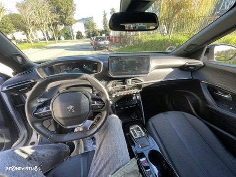 Peugeot e-2008 50 kWh Allure Pack - 5