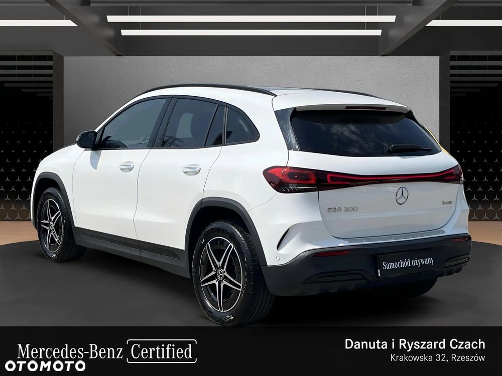 Mercedes-Benz EQA 300 66.5kWh 4-Matic AMG Line - 3