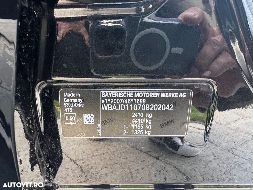 BMW Seria 5 530d xDrive - 34