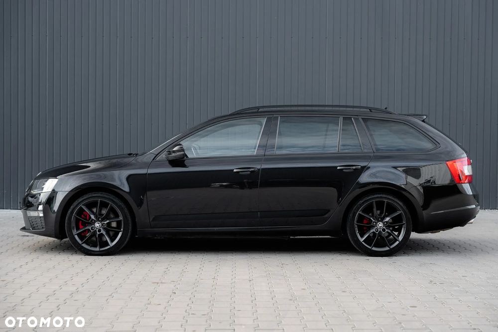 Skoda Octavia 2.0 TSI RS - 9