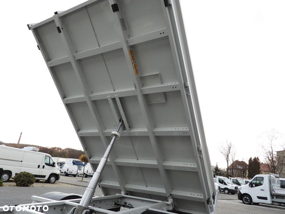 Iveco DAILY 35C14 WYWROTKA TEMPOMAT BLIŹNIACZE KOŁA KLIMATYZACJA  140KM - 22