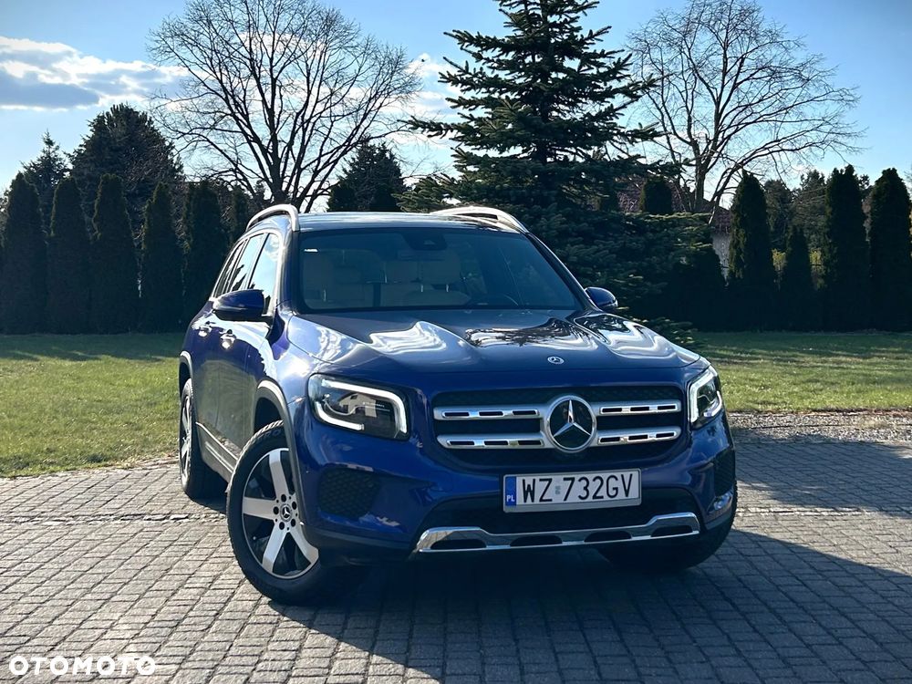 Mercedes-Benz GLB - 4