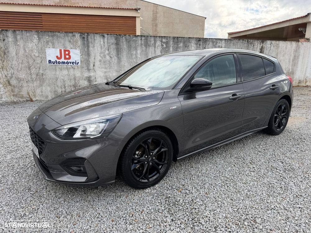 Ford Focus 1.0 EcoBoost Hybrid ST-LINE - 1