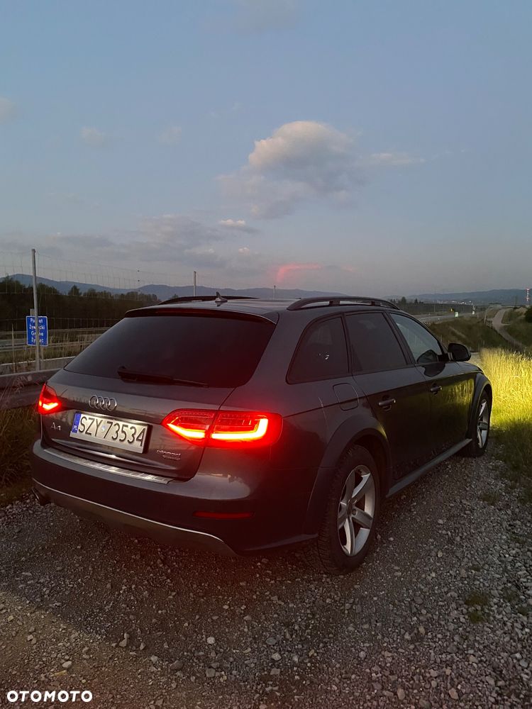 Audi A4 Allroad 2.0 TDI Quattro S tronic - 5