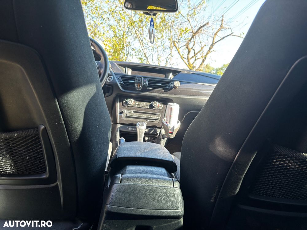 BMW X1 xDrive20d - 16