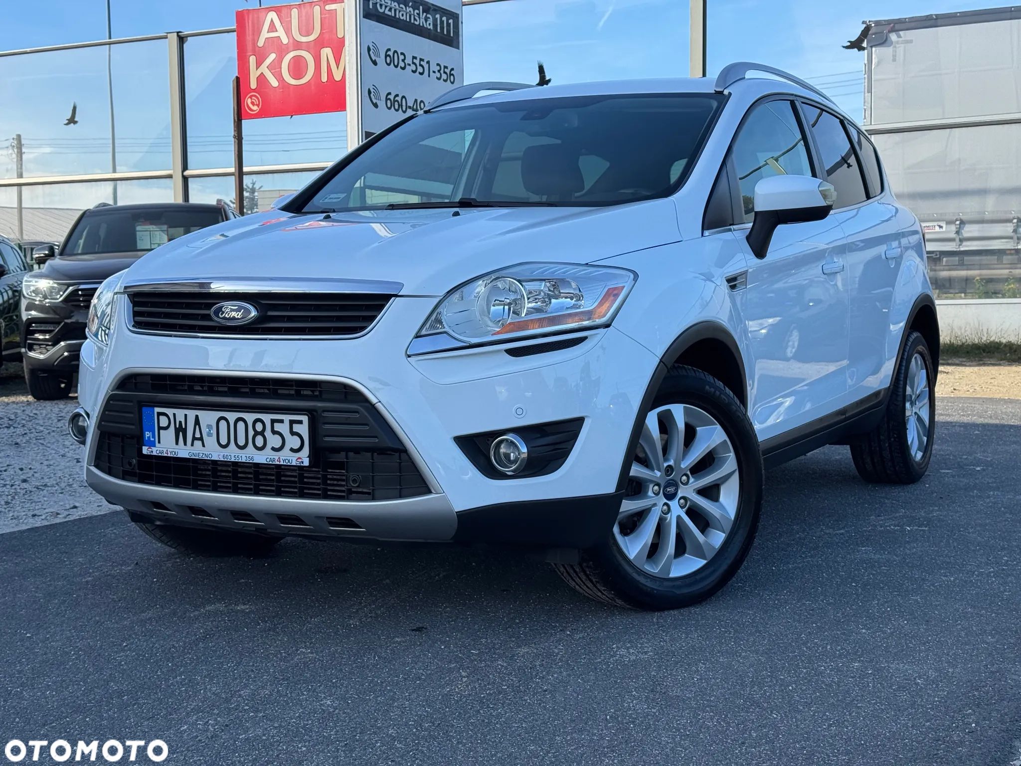 Ford Kuga 2.0 TDCi 2x4 Titanium - 1