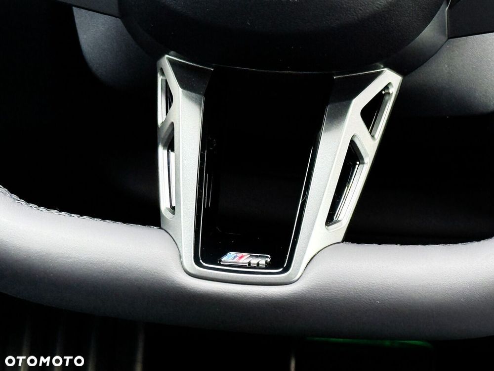 BMW Seria 5 - 21