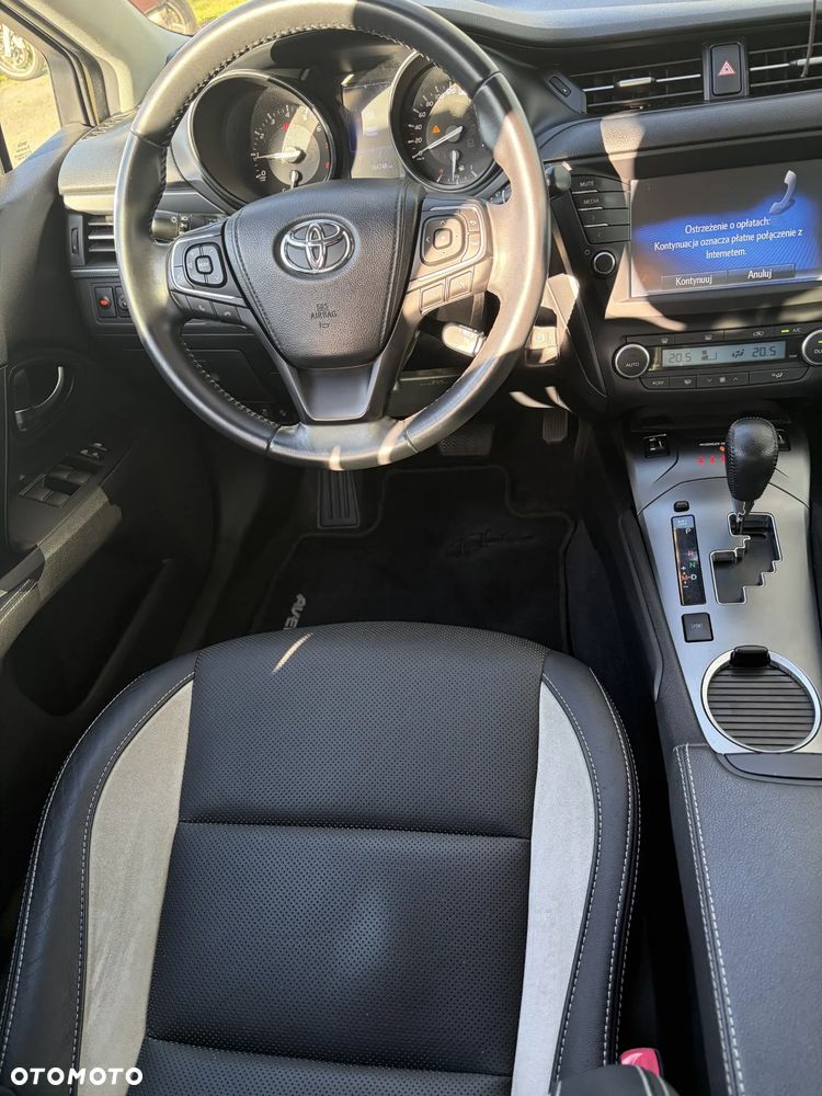 Toyota Avensis 1.8 Prestige MS - 35