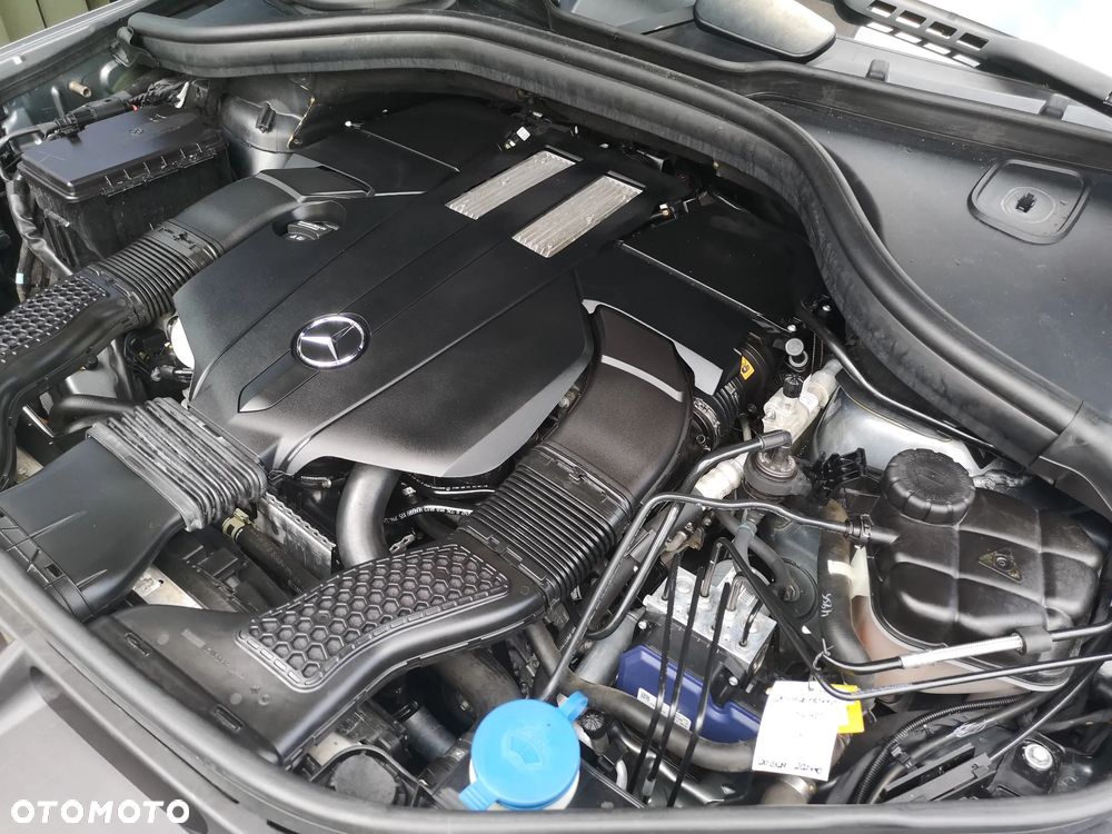 Mercedes-Benz GLS 400 4Matic 9G-TRONIC - 31