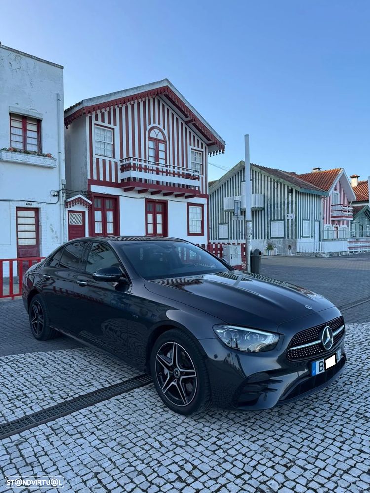 Mercedes-Benz E 300 de 4Matic 9G-TRONIC AMG Line - 2