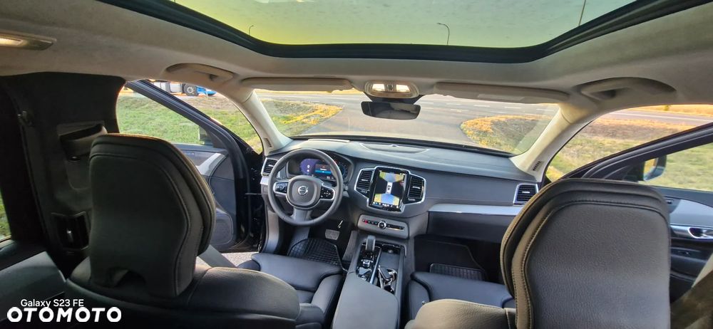 Volvo XC 90 - 30
